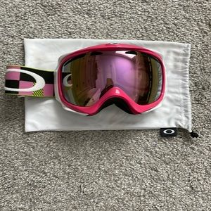 Oakley ski/snowboard googles